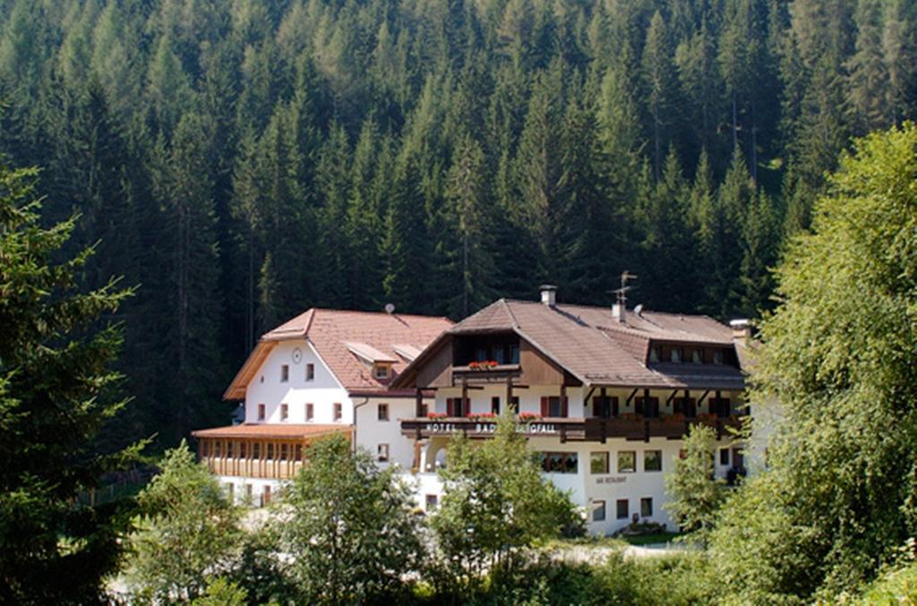 Hotel Bad Bergfall Olang Exteriér fotografie